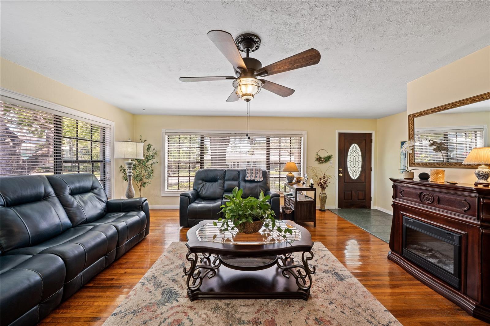 2207 Ohio, Tampa, FL 33607