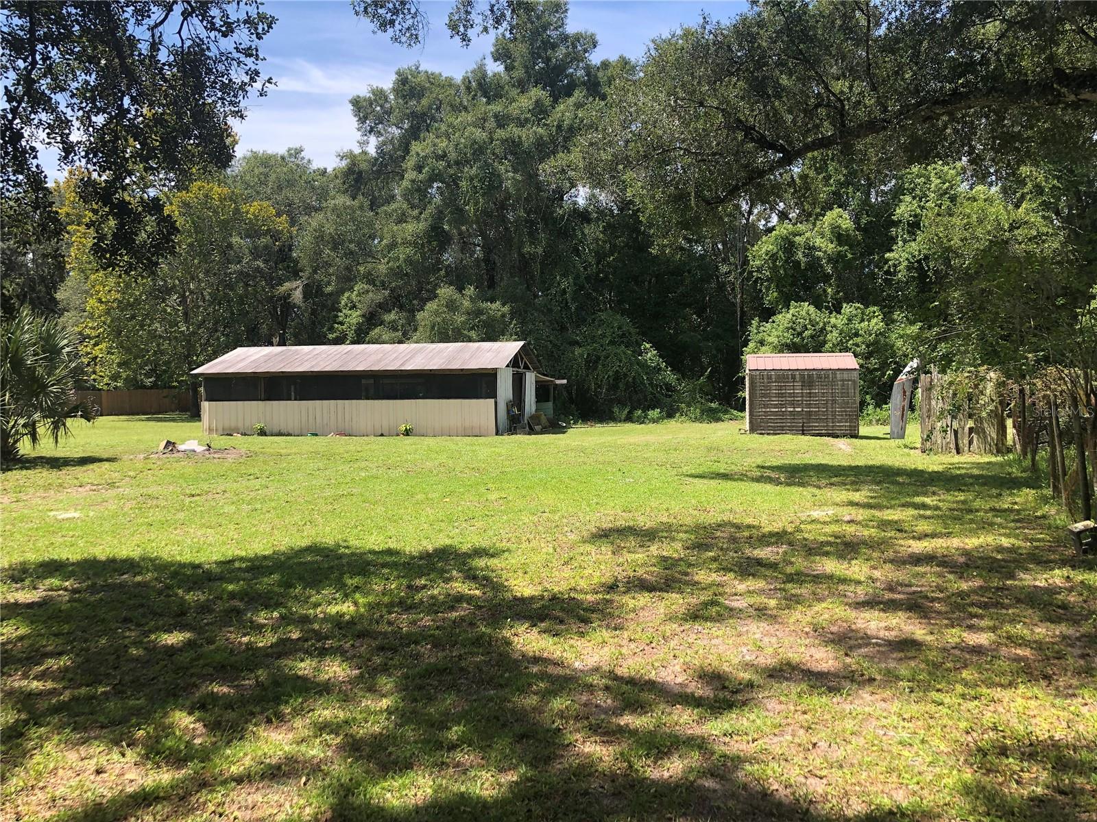 136 Commercial, Coleman, FL 33521