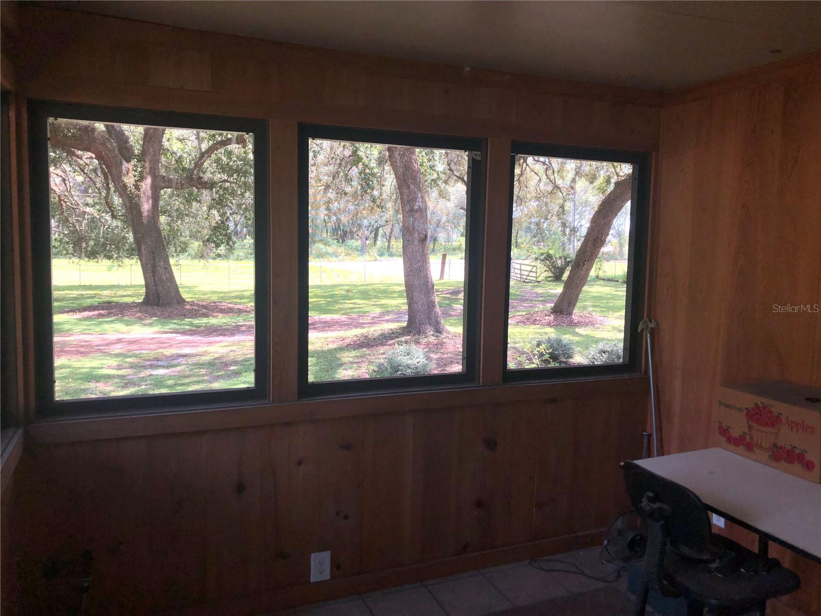 136 Commercial, Coleman, FL 33521