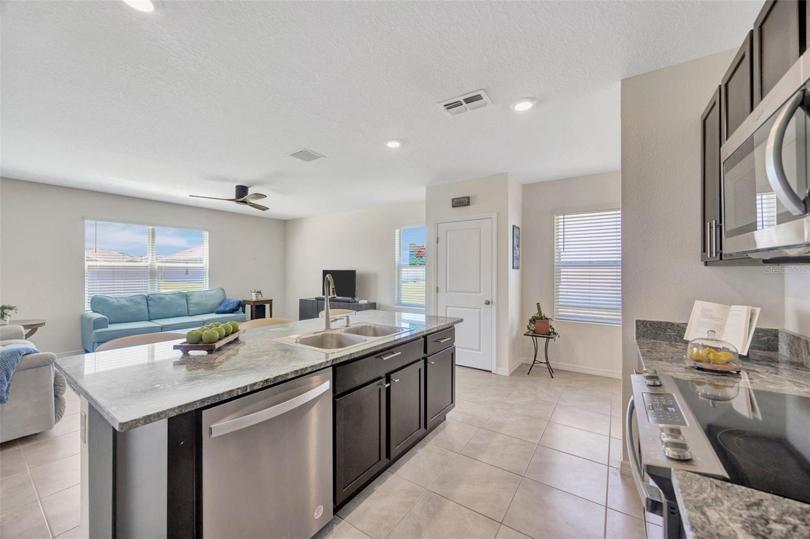 5758 Hollingworth, Wesley Chapel, FL 33545