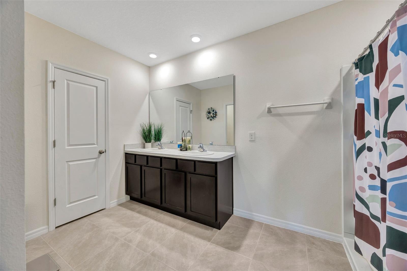 5758 Hollingworth, Wesley Chapel, FL 33545