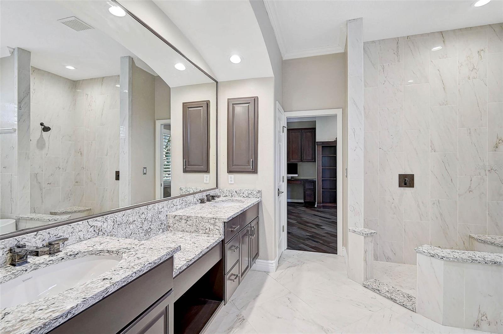 13 Bayhead, Osprey, FL 34229
