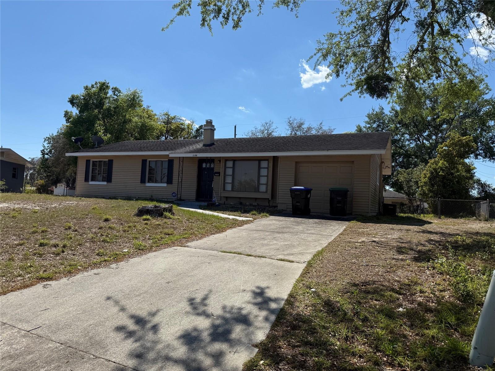 2108 Wolf, Orlando, FL 32808