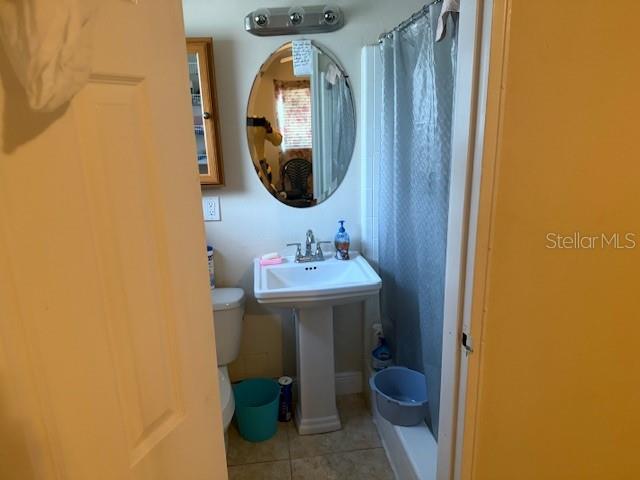 2108 Wolf, Orlando, FL 32808