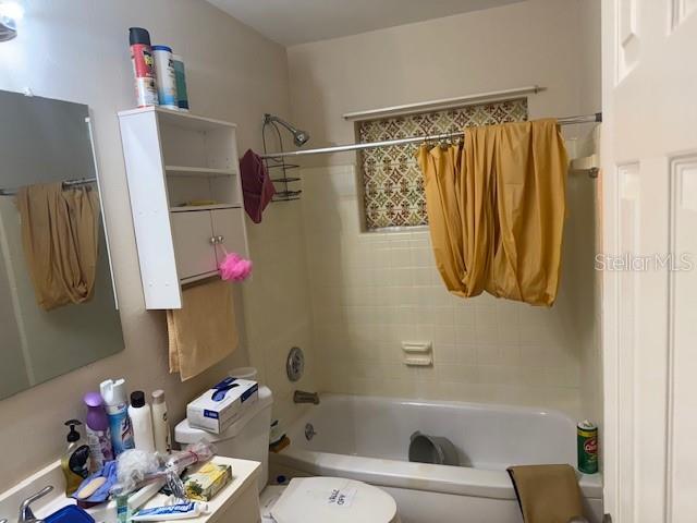 2108 Wolf, Orlando, FL 32808
