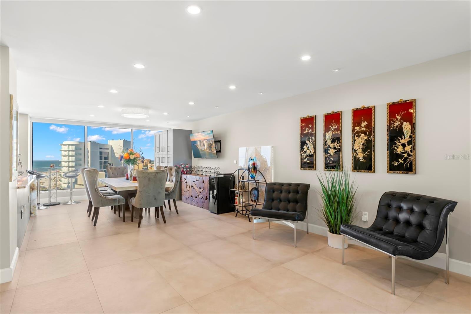 440 Gulfview Unit 1701, Clearwater Beach, FL 33767