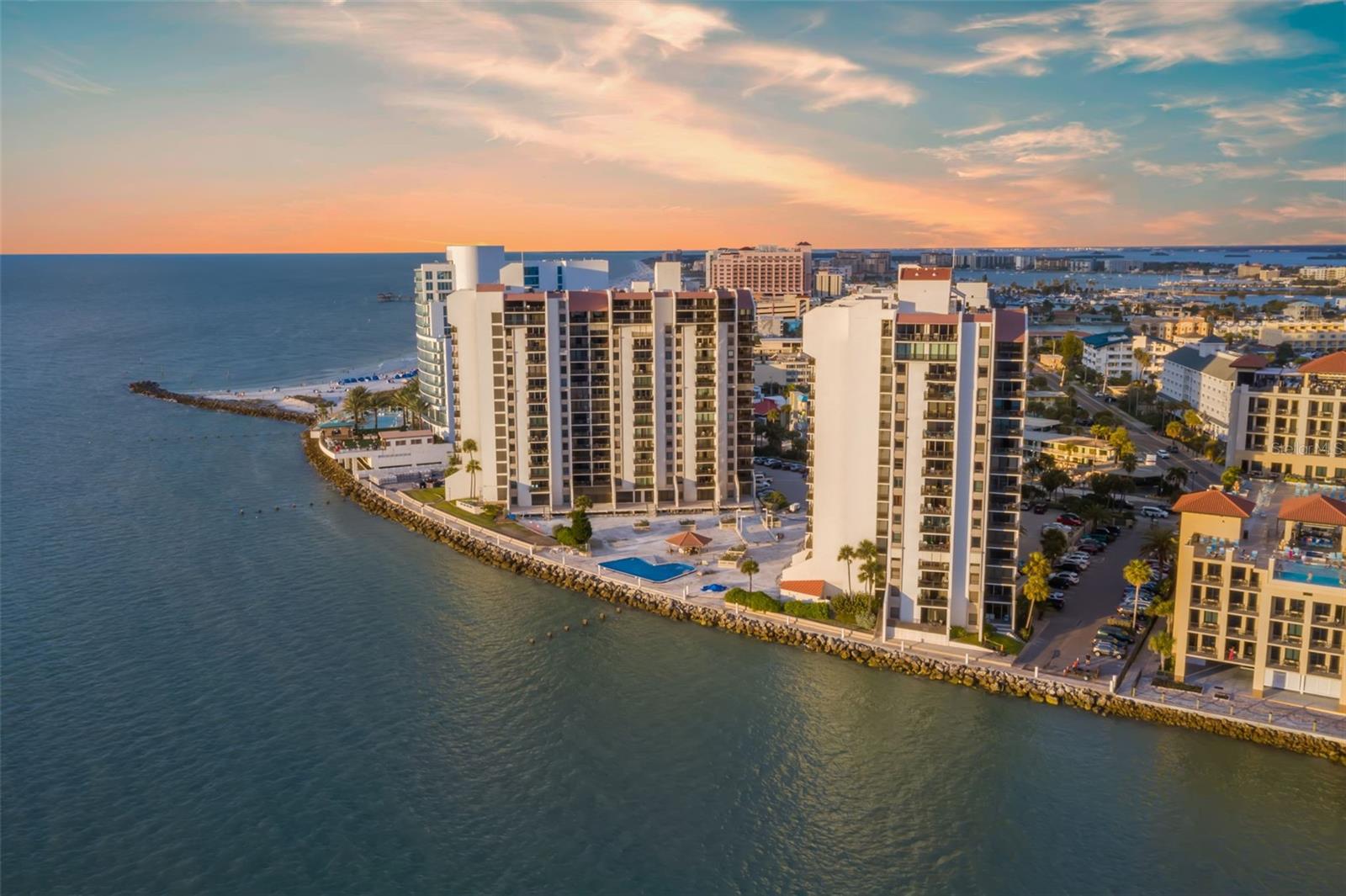 440 Gulfview Unit 1701, Clearwater Beach, FL 33767