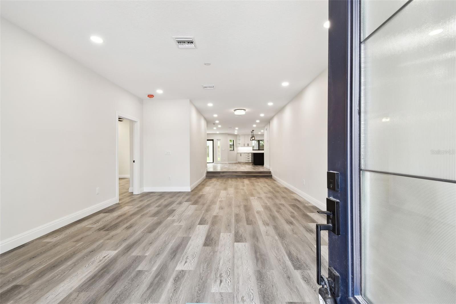 1045 Jesse, Safety Harbor, FL 34695