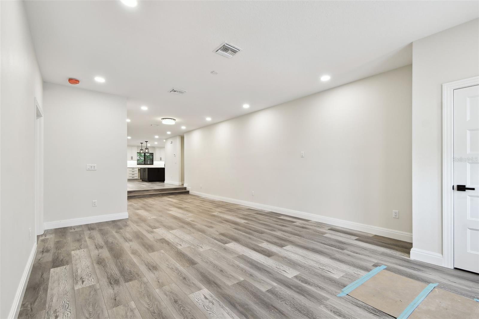 1045 Jesse, Safety Harbor, FL 34695