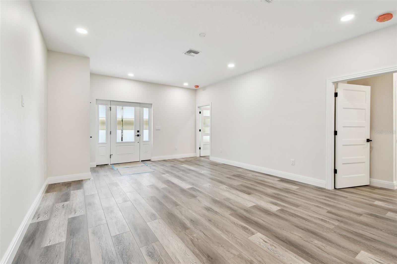 1045 Jesse, Safety Harbor, FL 34695