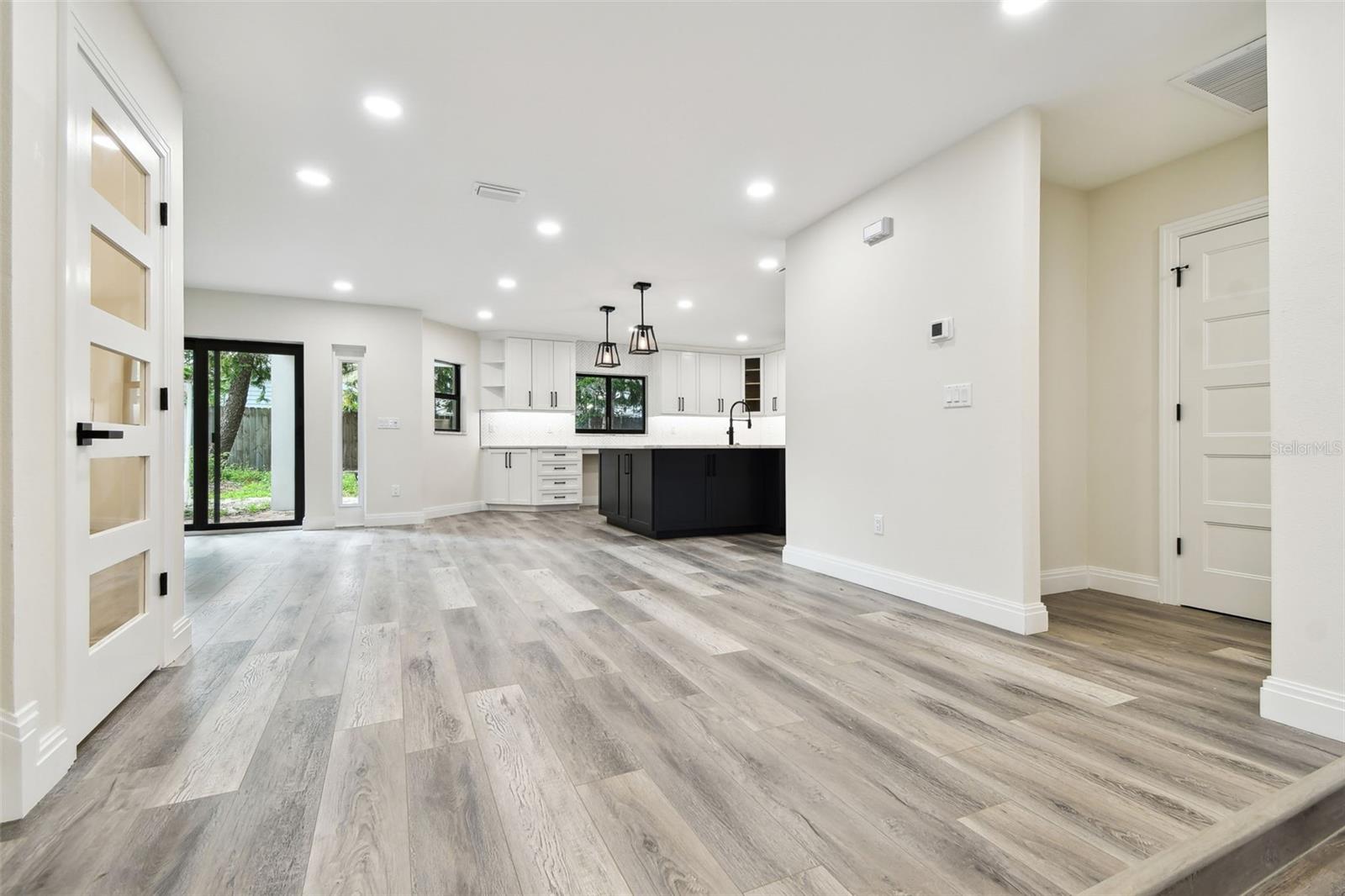 1045 Jesse, Safety Harbor, FL 34695