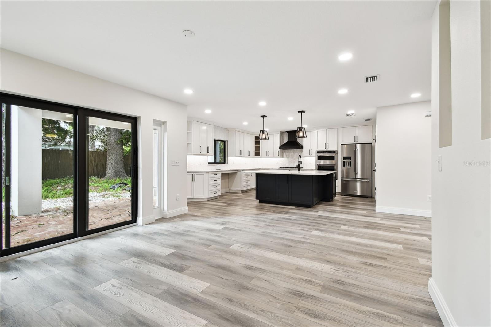 1045 Jesse, Safety Harbor, FL 34695