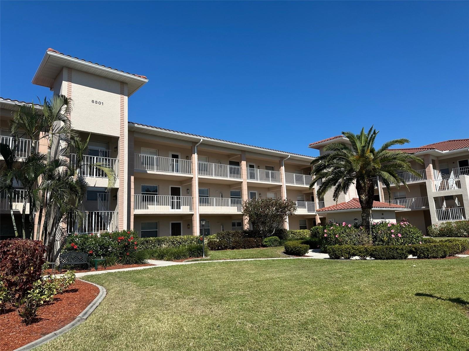 6501 Stone River Unit 209, Bradenton, FL 34203