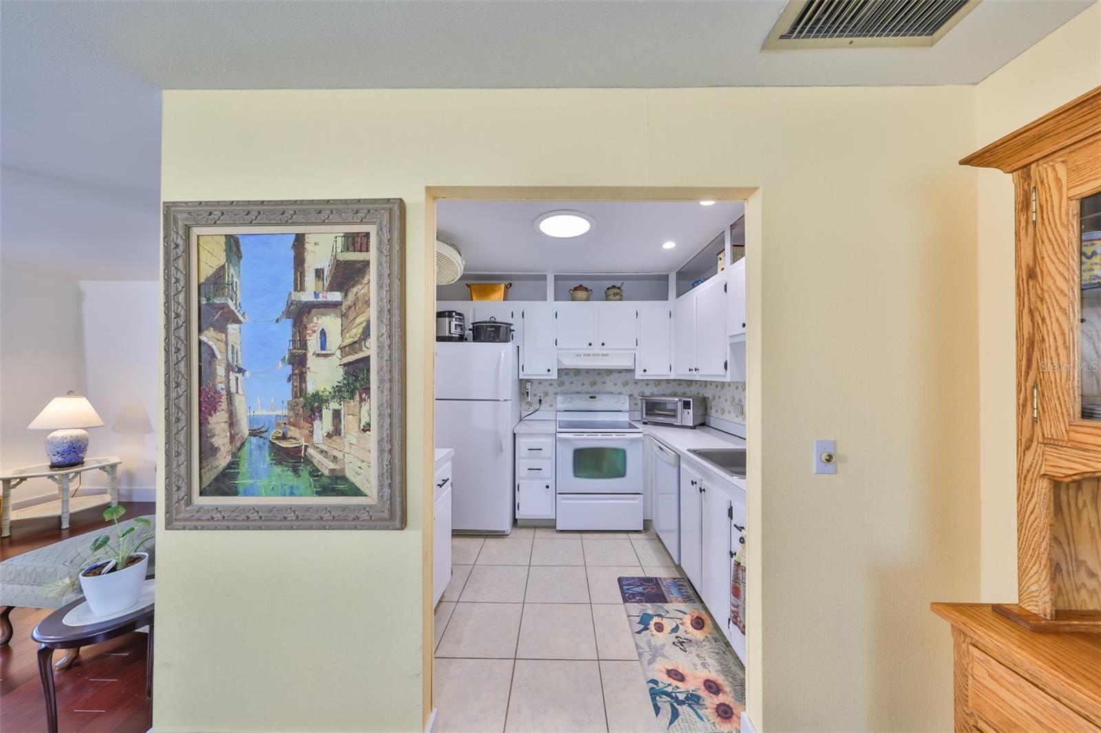 2202 Clubhouse Unit 174, Sun City Center, FL 33573