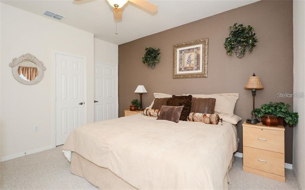 7685 Plantation Unit B, University Park, FL 34201