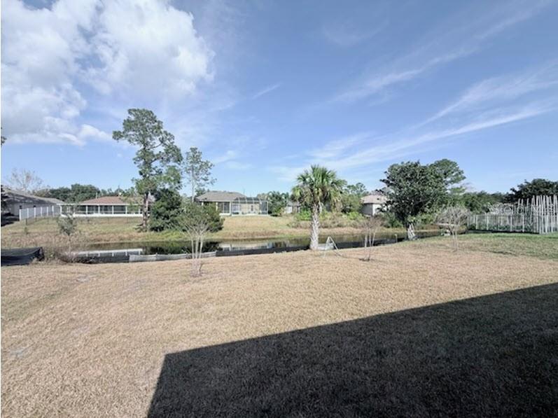 25 Round Thorn, Palm Coast, FL 32164