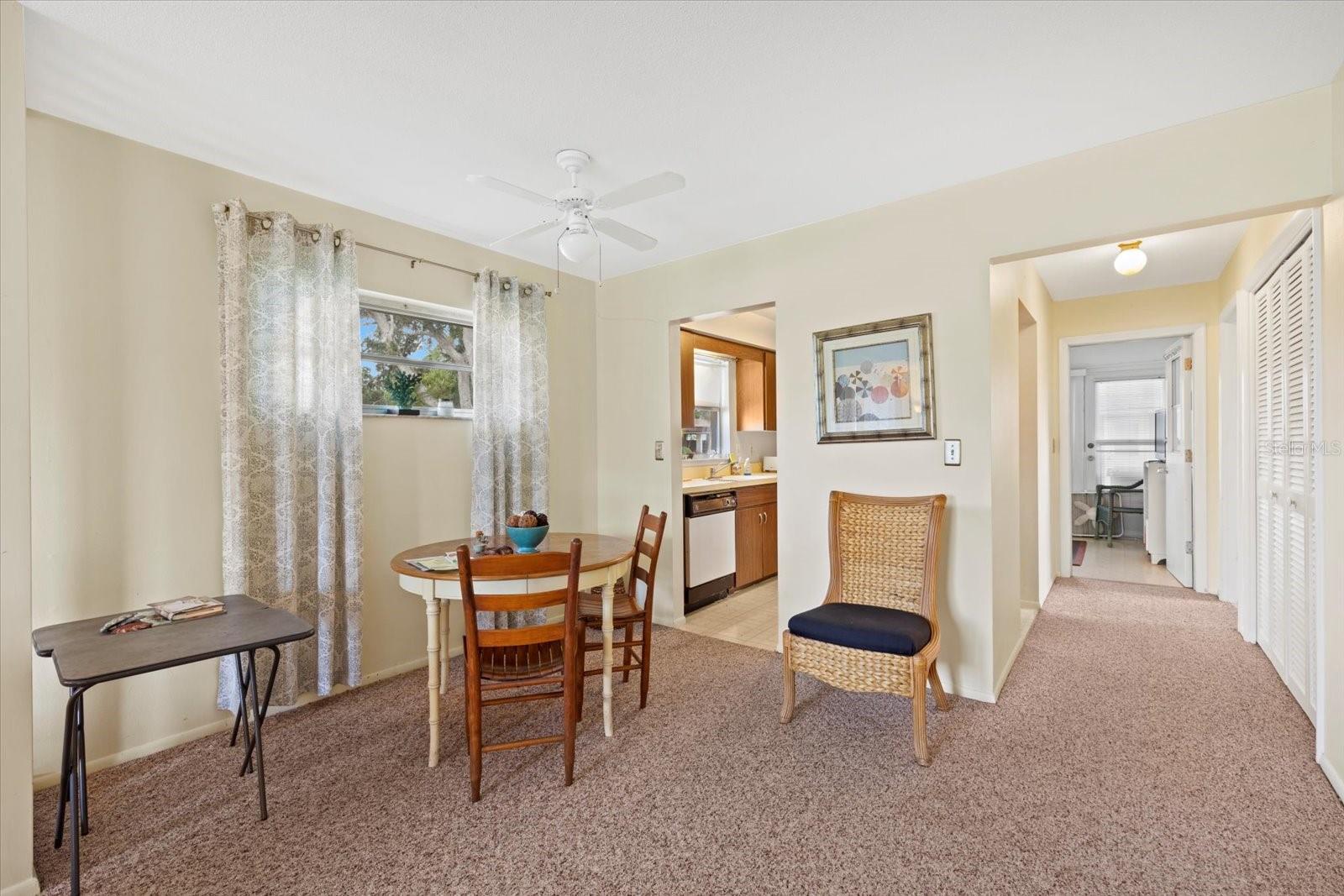 1343 Glendale Unit 216, Sarasota, FL 34232