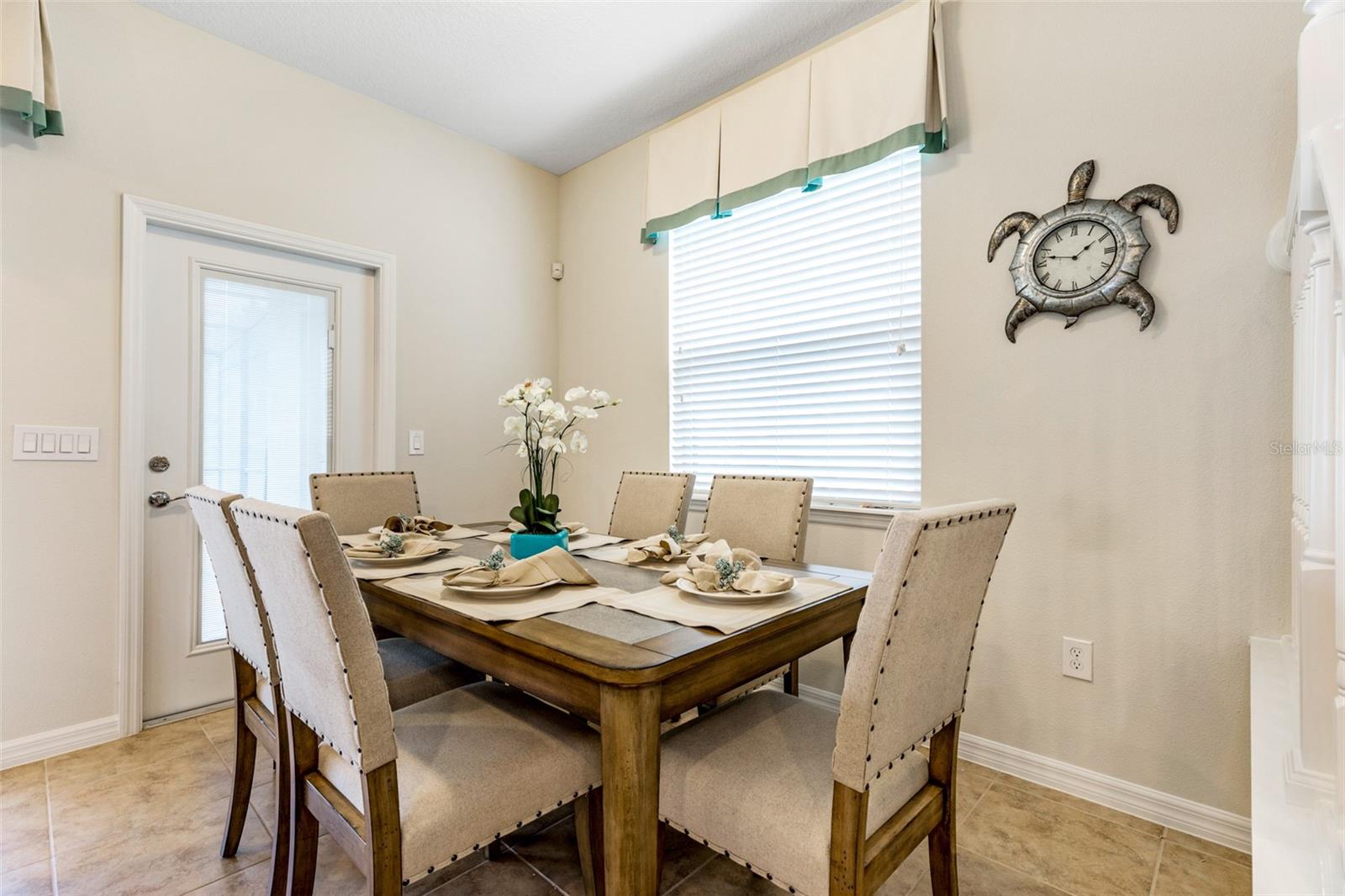 8887 Geneve, Kissimmee, FL 34747