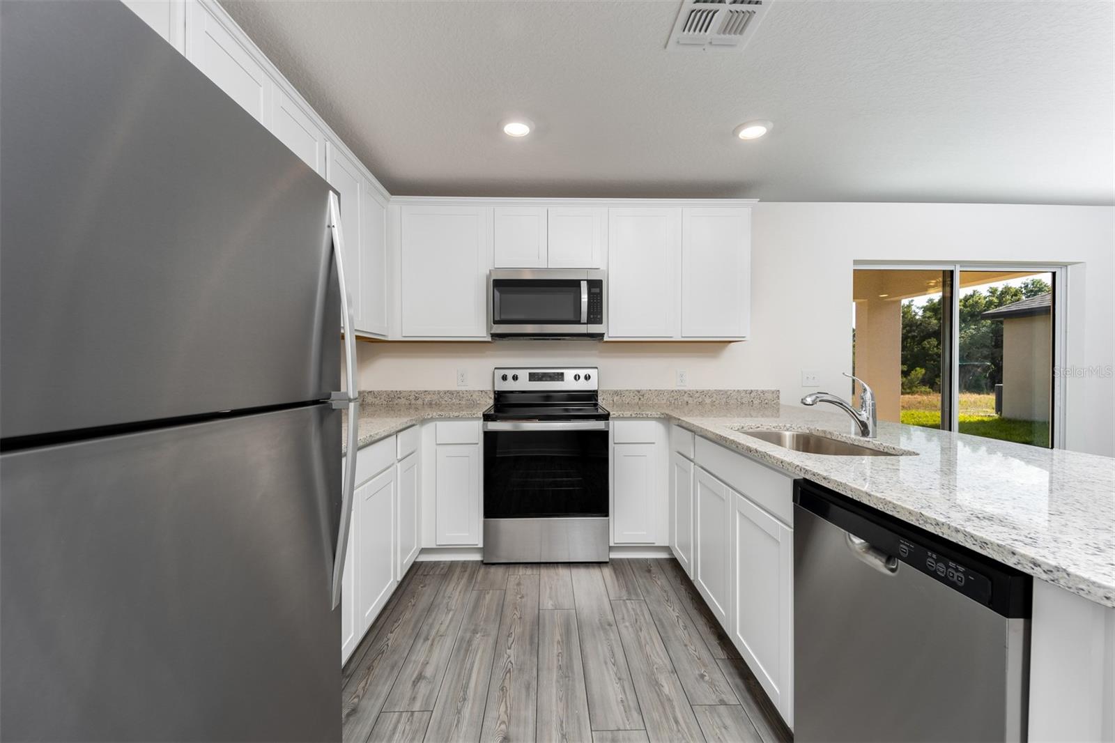 3208 Seville, Lake Alfred, FL 33850