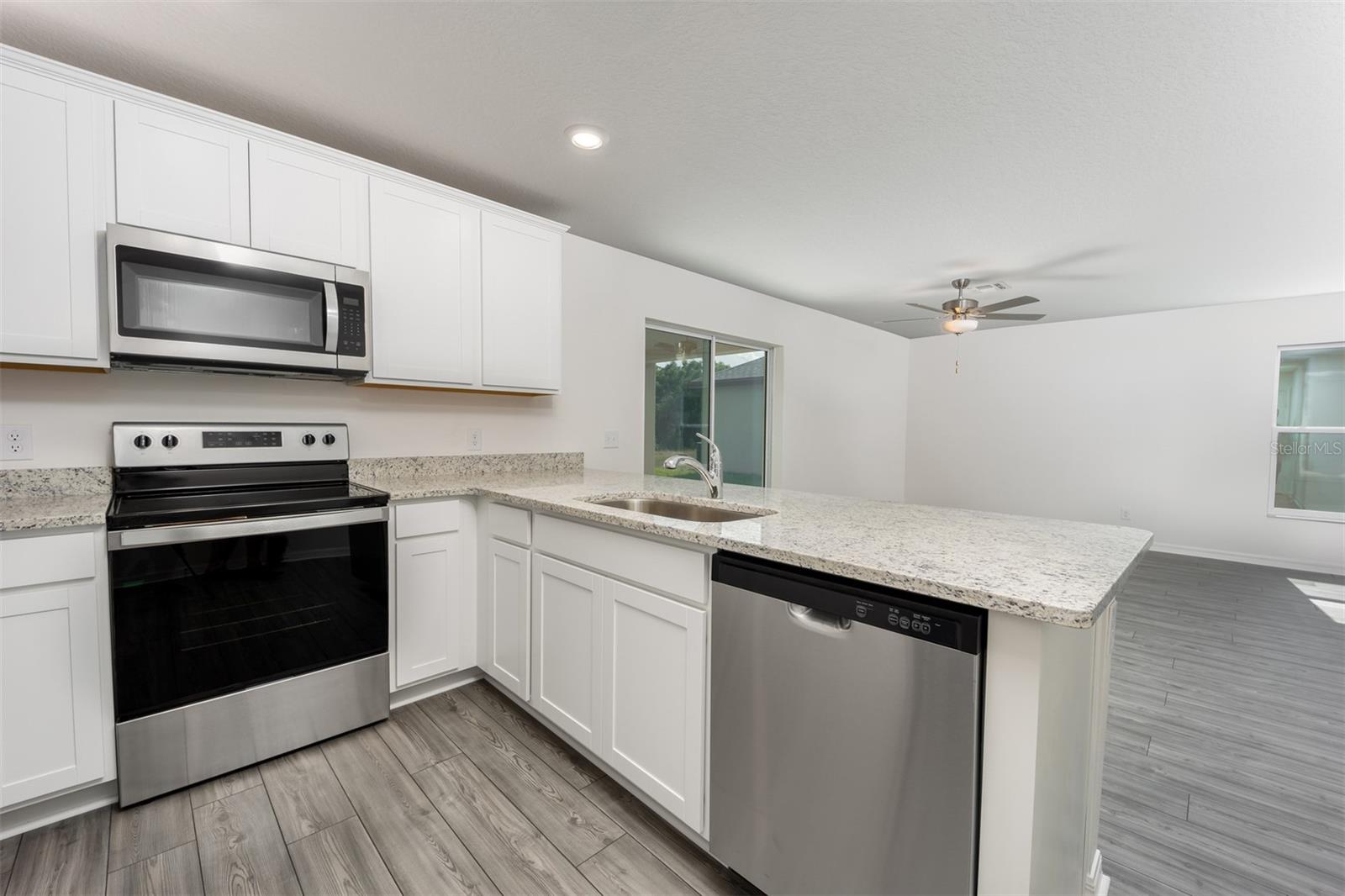 3208 Seville, Lake Alfred, FL 33850