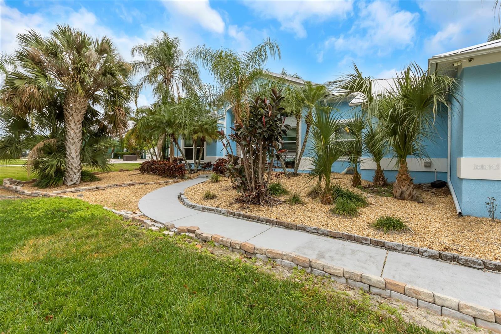 424 Island Cay, Apollo Beach, FL 33572