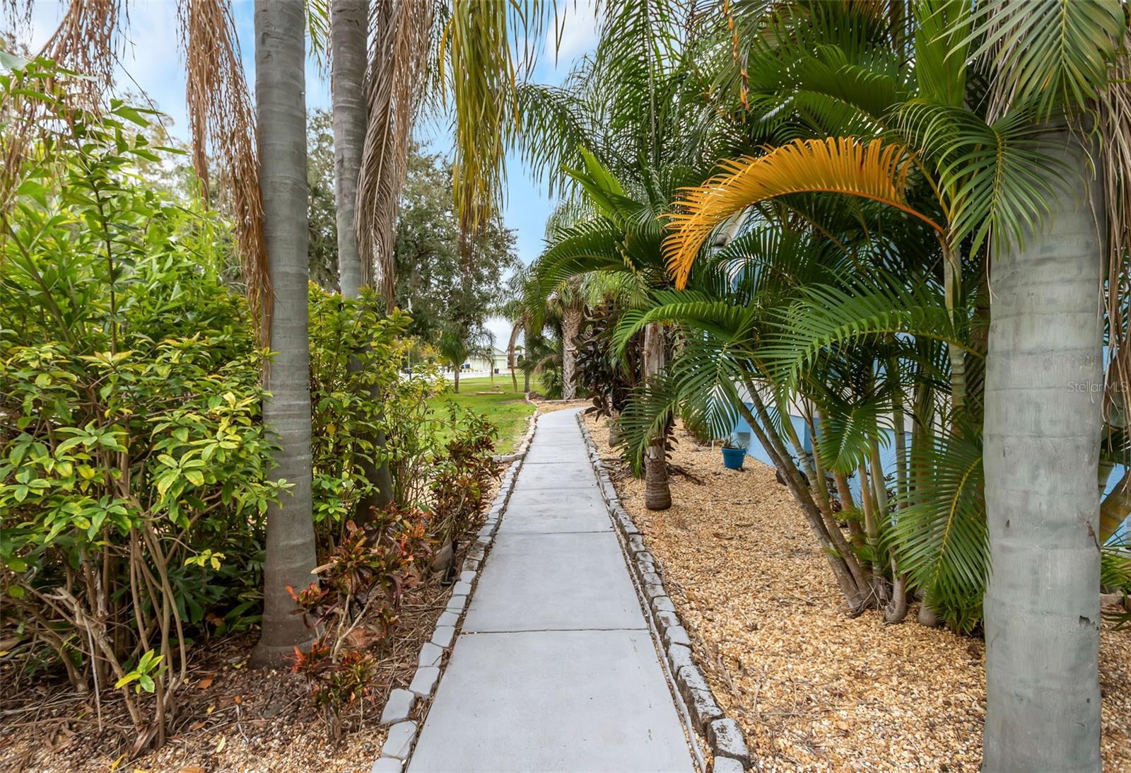 424 Island Cay, Apollo Beach, FL 33572