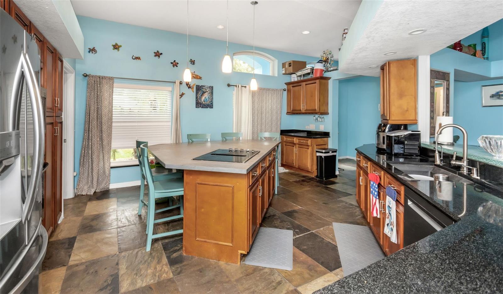 424 Island Cay, Apollo Beach, FL 33572