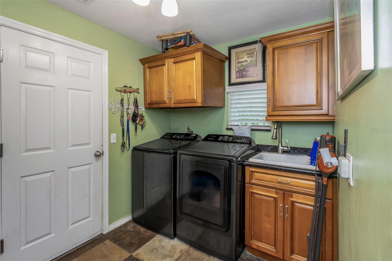 424 Island Cay, Apollo Beach, FL 33572