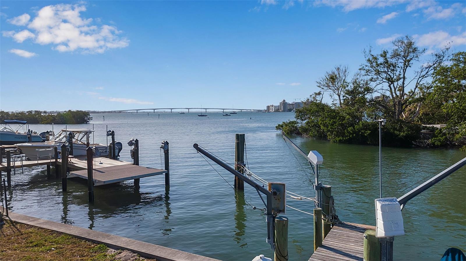 1479 Bay Point, Sarasota, FL 34236