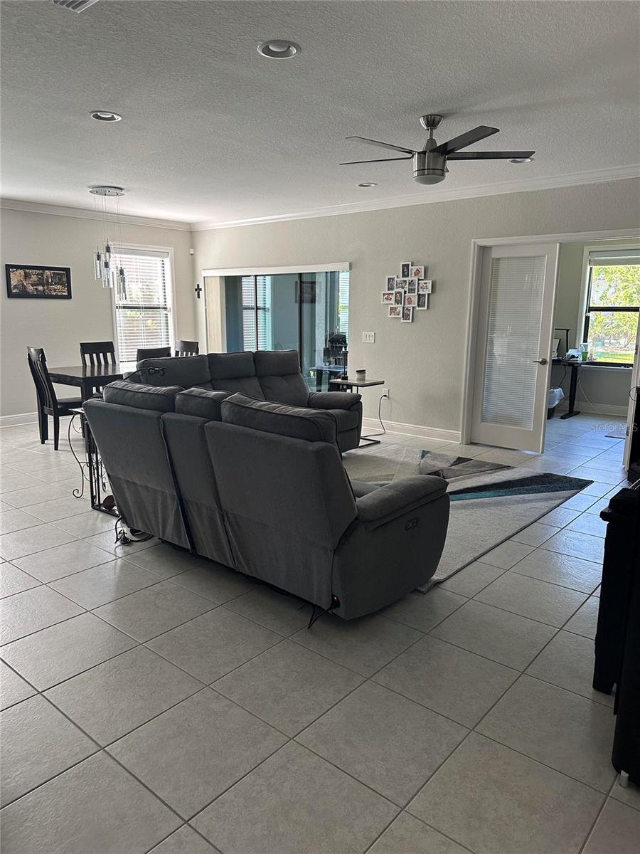2137 Apian, Port Charlotte, FL 33953