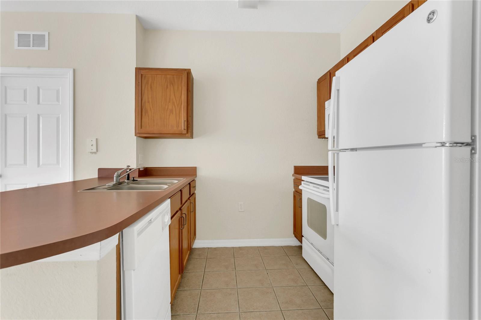 8213 Claire Ann Unit 108, Orlando, FL 32825