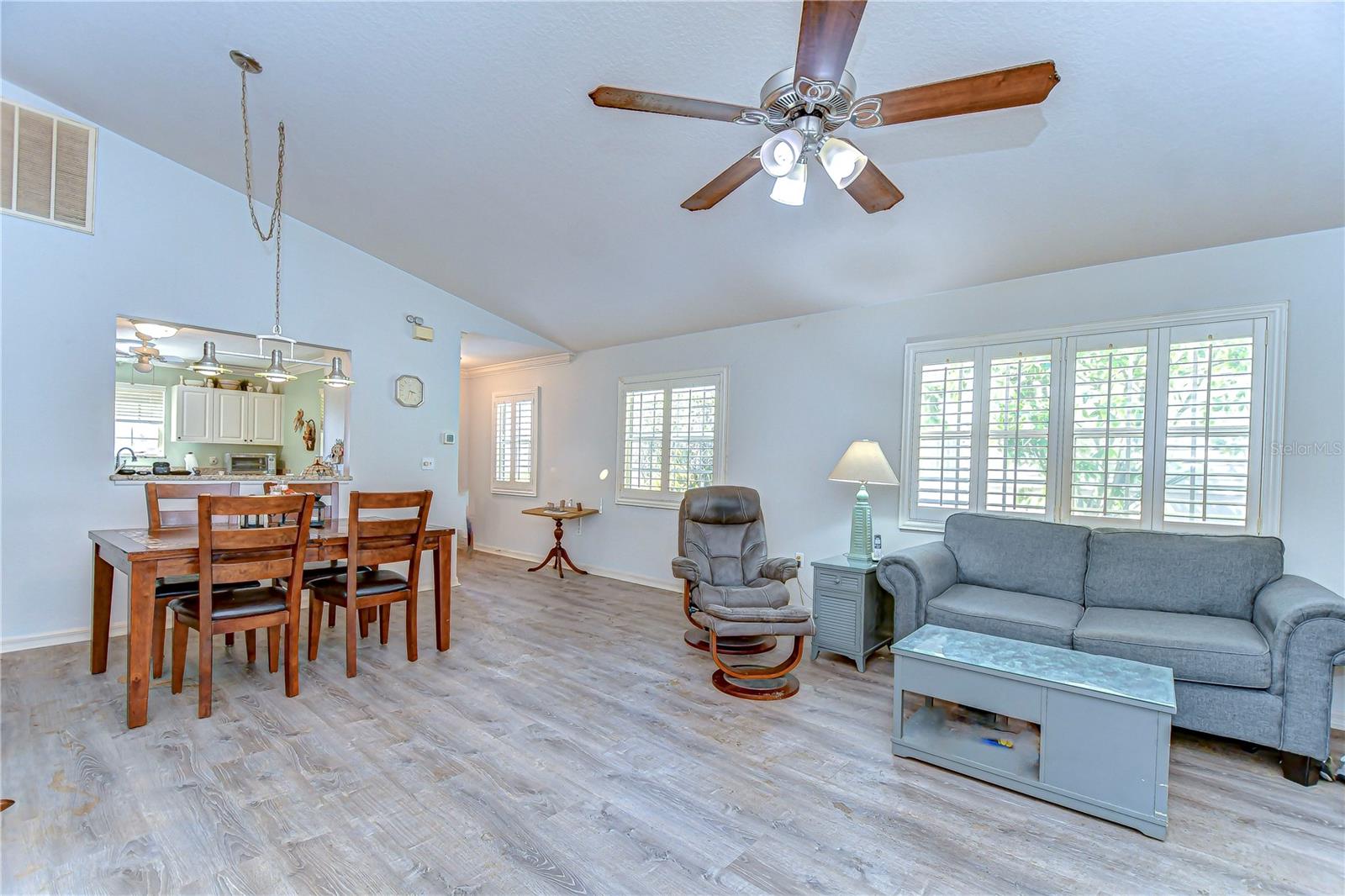 5906 Greenbriar, Zephyrhills, FL 33542