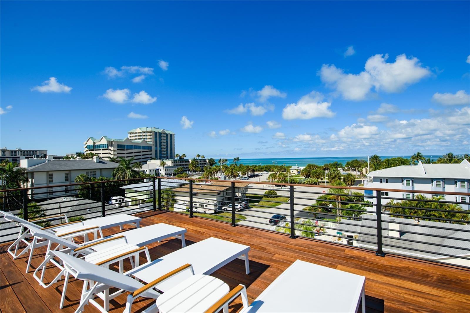 135 Grant, Sarasota, FL 34236