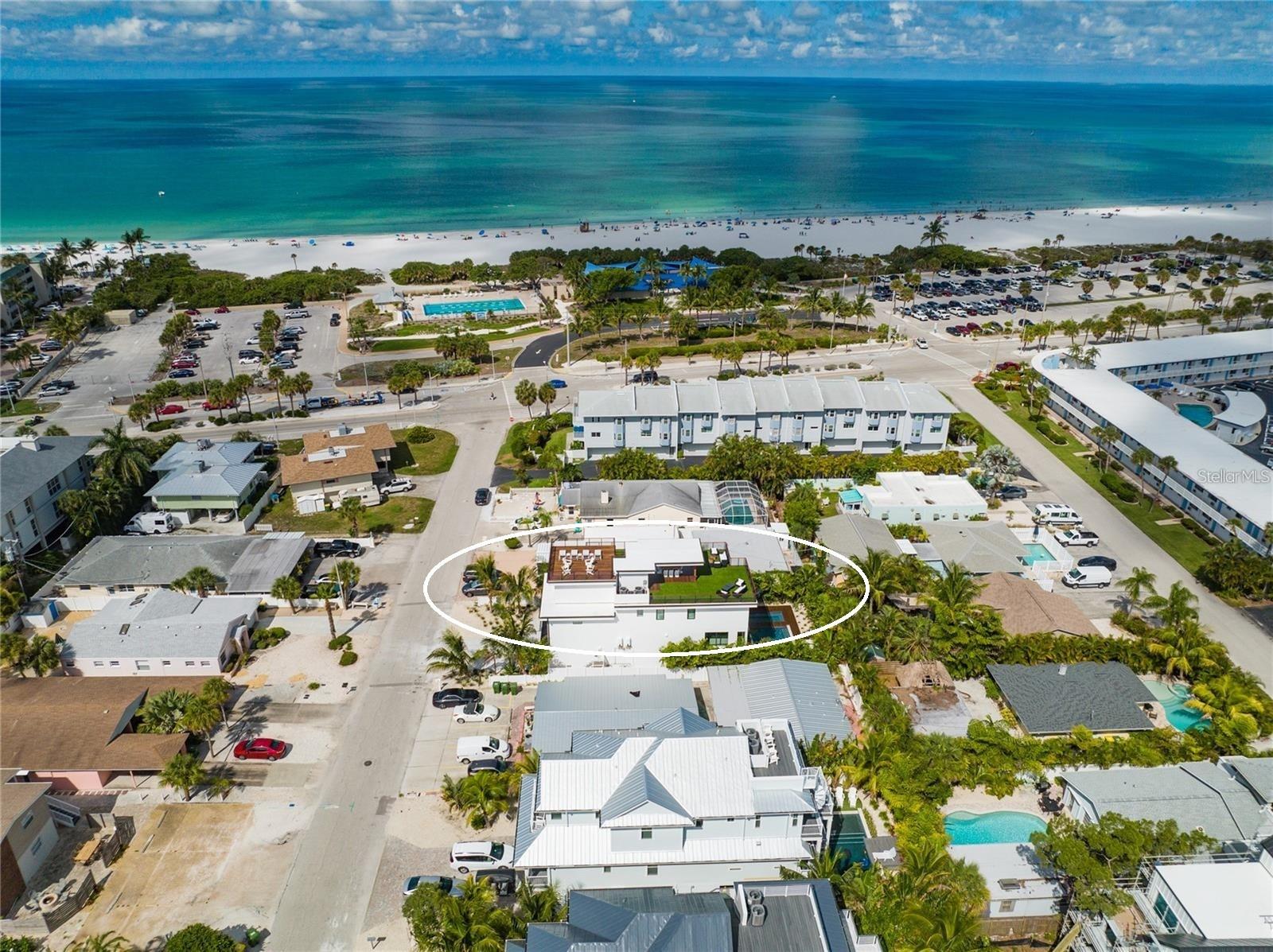 135 Grant, Sarasota, FL 34236