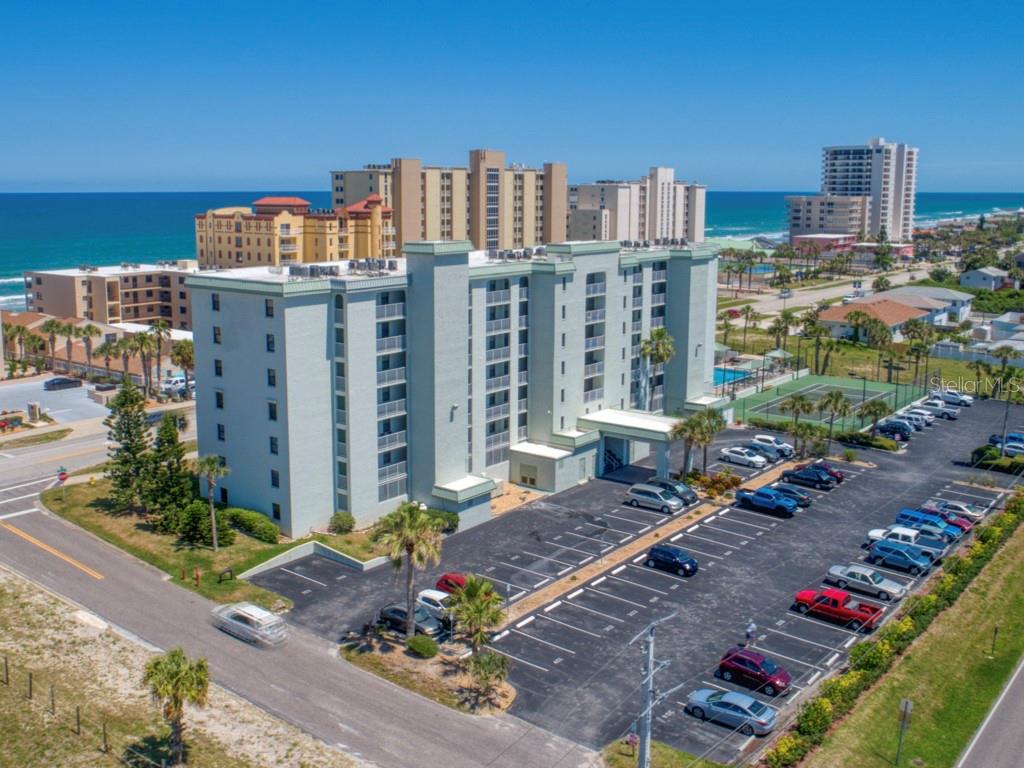 3800 Atlantic Unit 702, Daytona Beach Shores, FL 32118