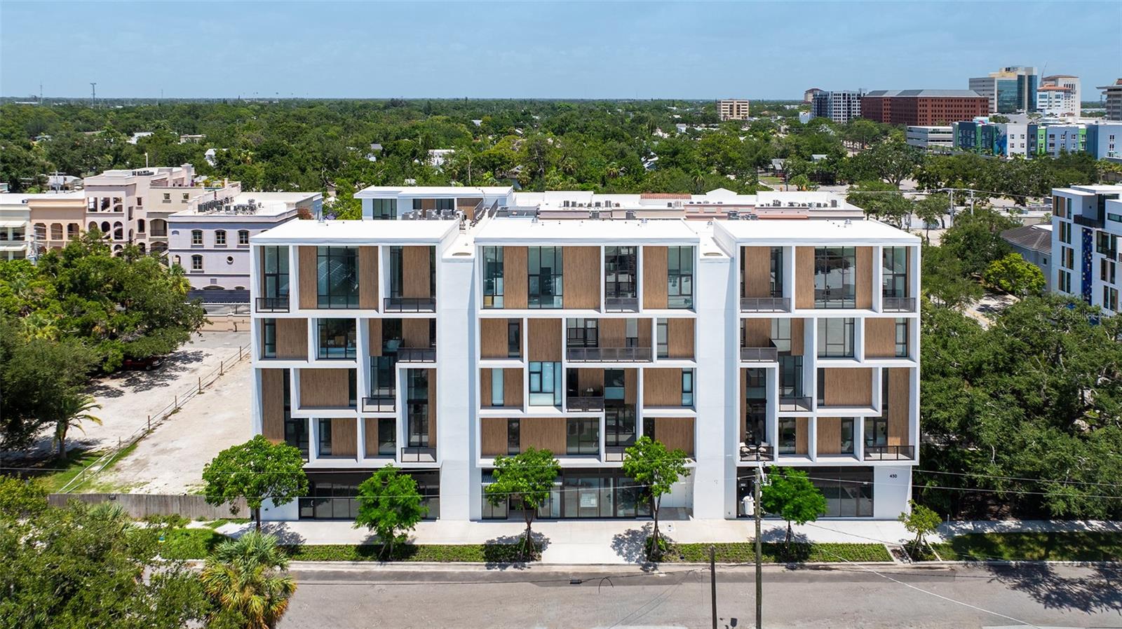 430 Kumquat Unit 202, Sarasota, FL 34236