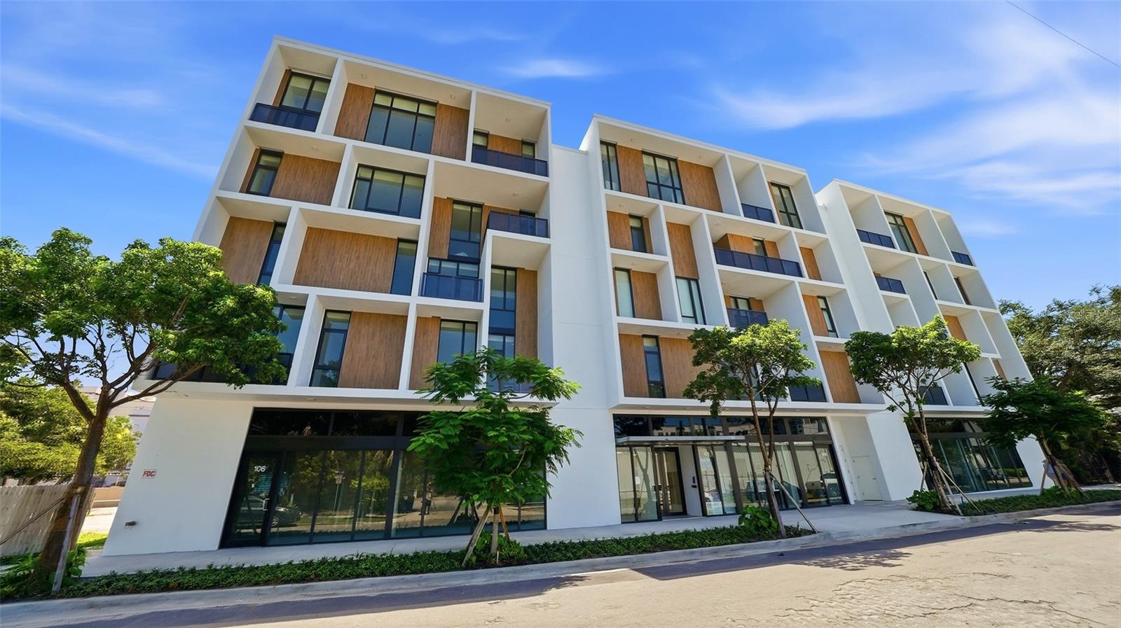 430 Kumquat Unit 202, Sarasota, FL 34236