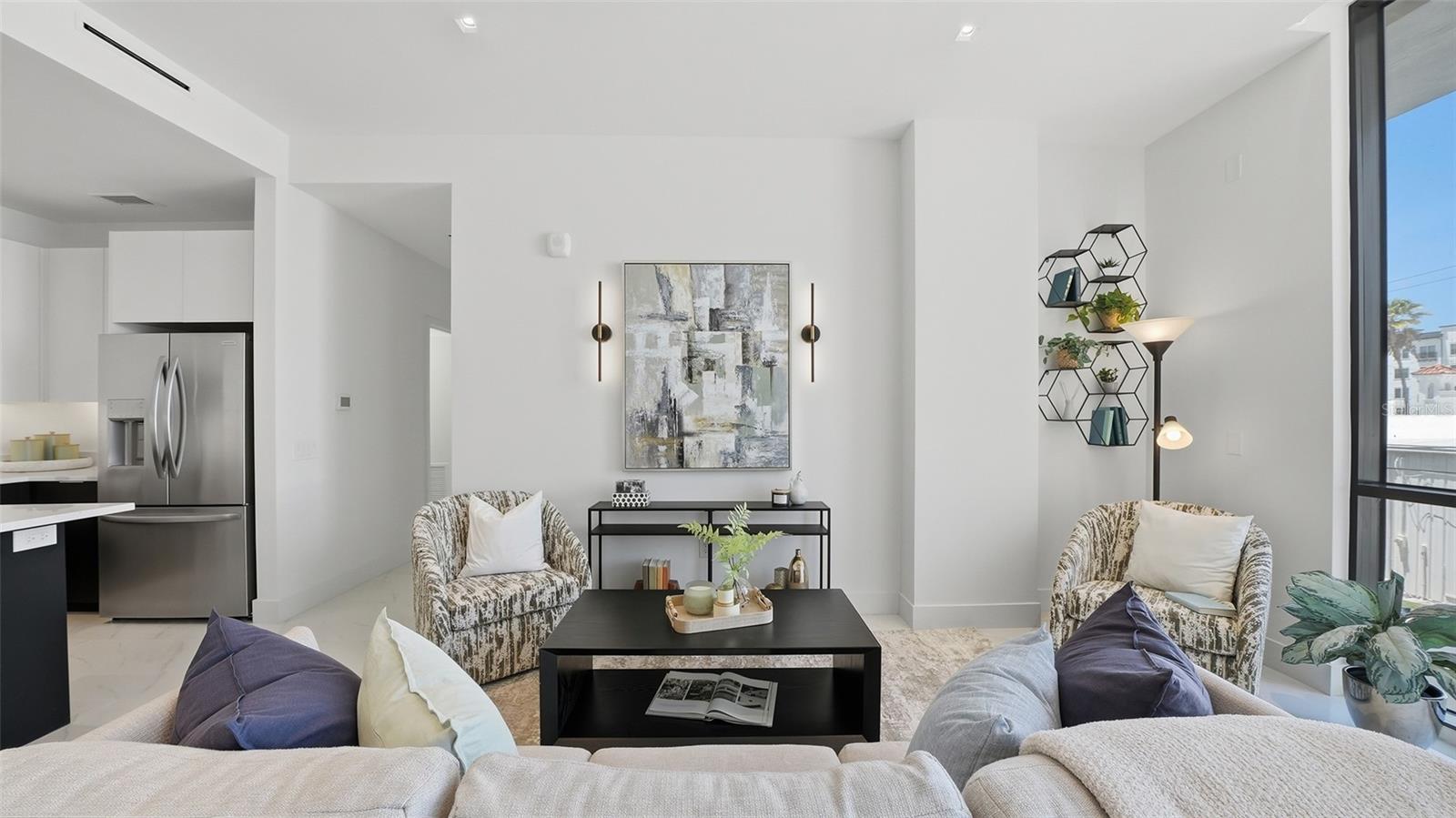 430 Kumquat Unit 202, Sarasota, FL 34236