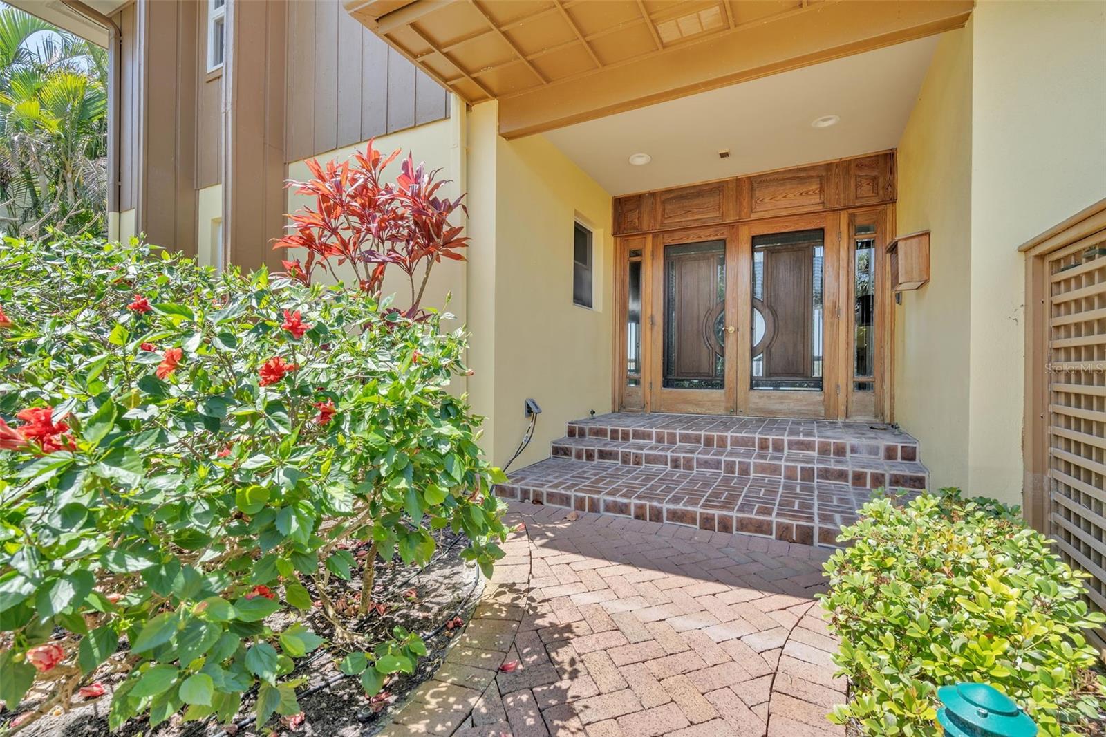 1058 Eldorado, Clearwater Beach, FL 33767