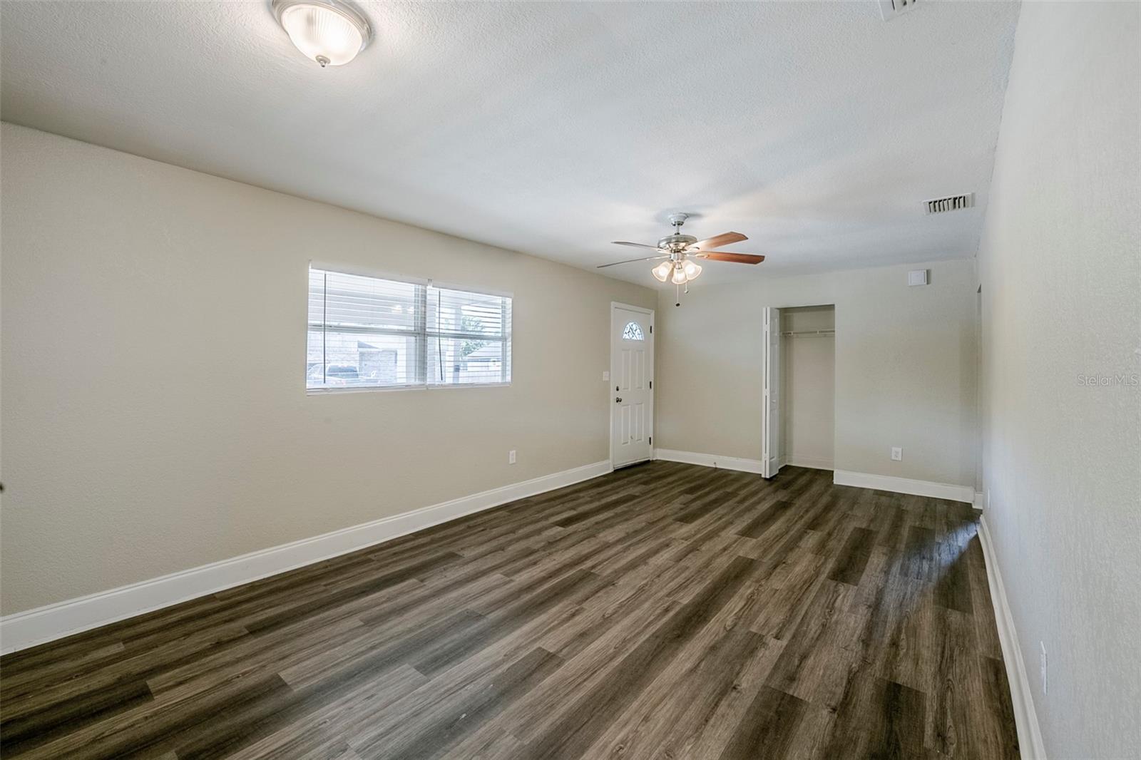 72 Campus View, Orlando, FL 32810