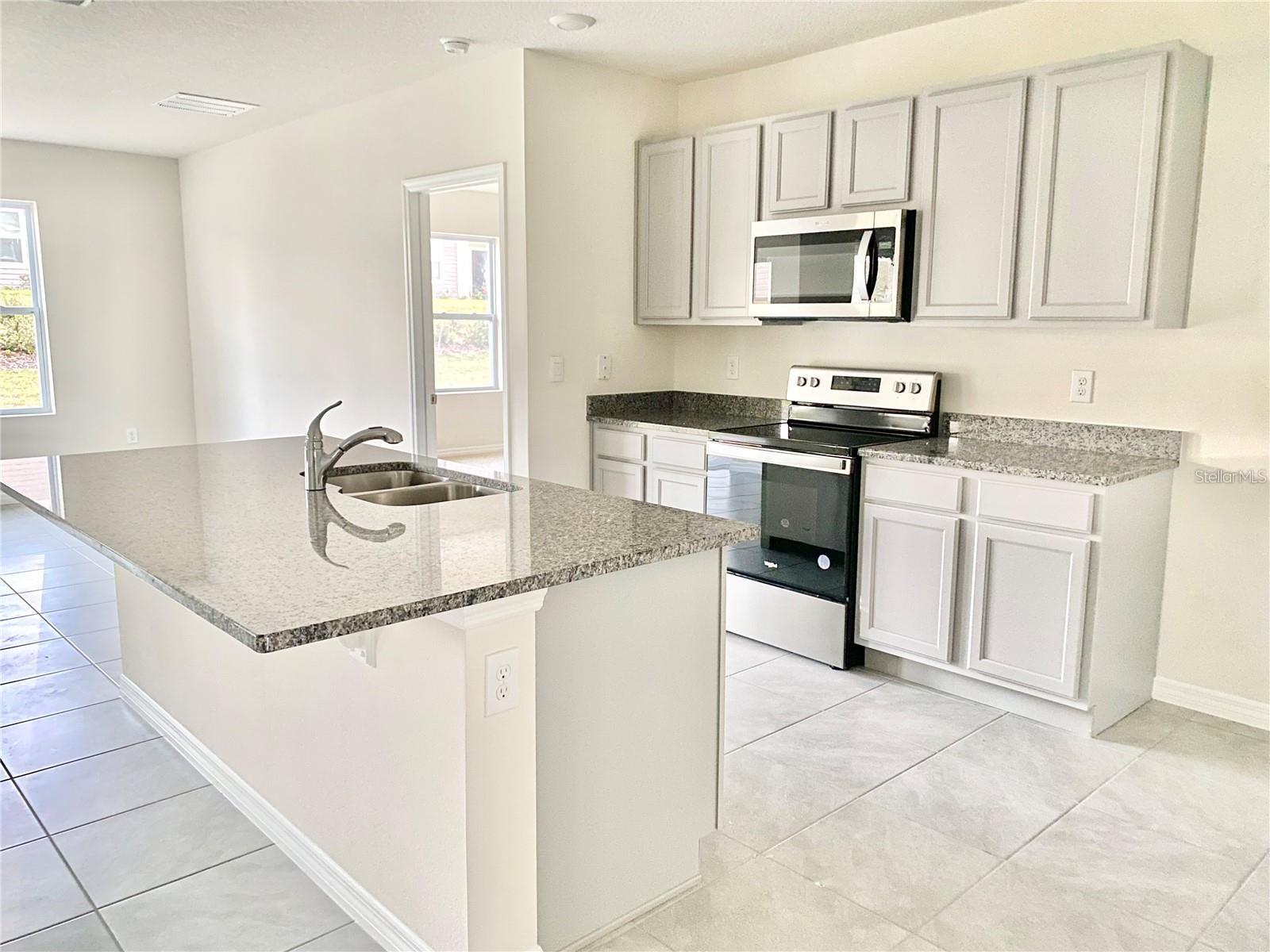2637 Rowan, Tavares, FL 32778