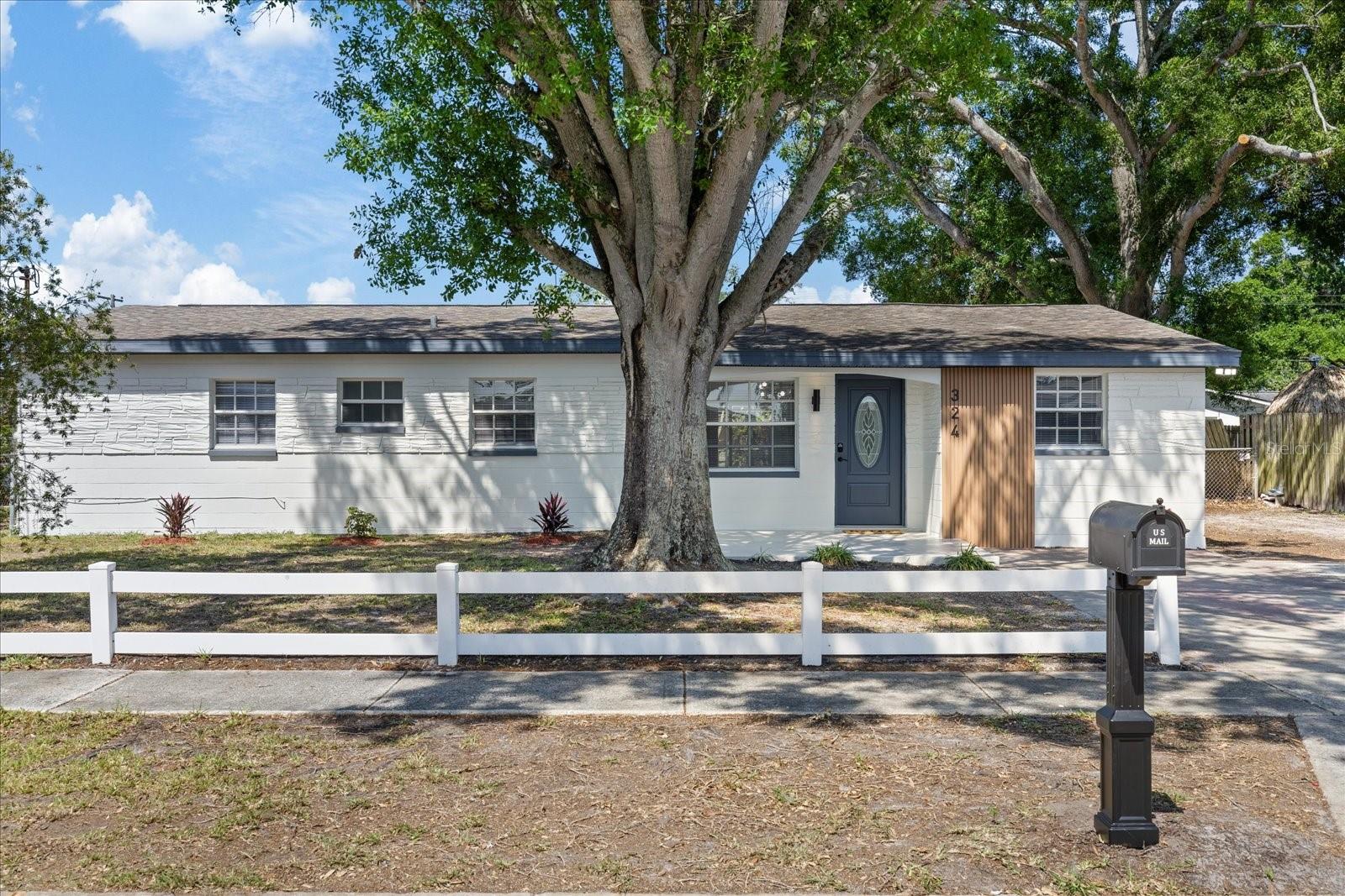324 Country Club, Oldsmar, FL 34677