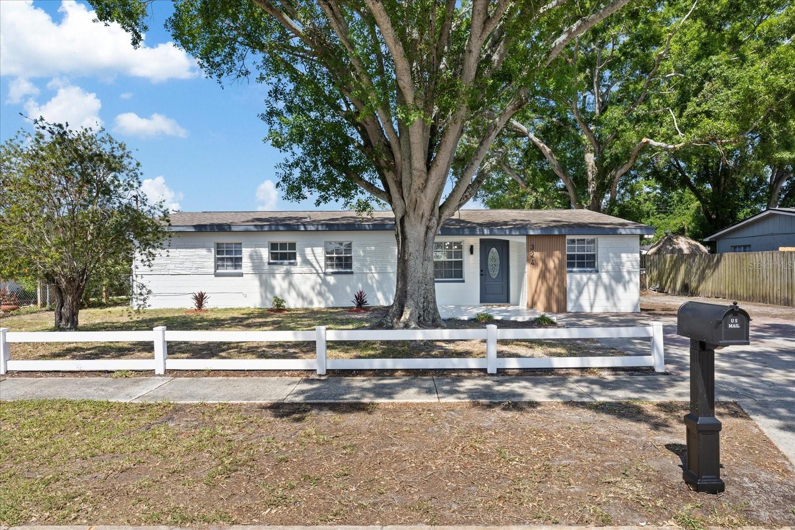 324 Country Club, Oldsmar, FL 34677