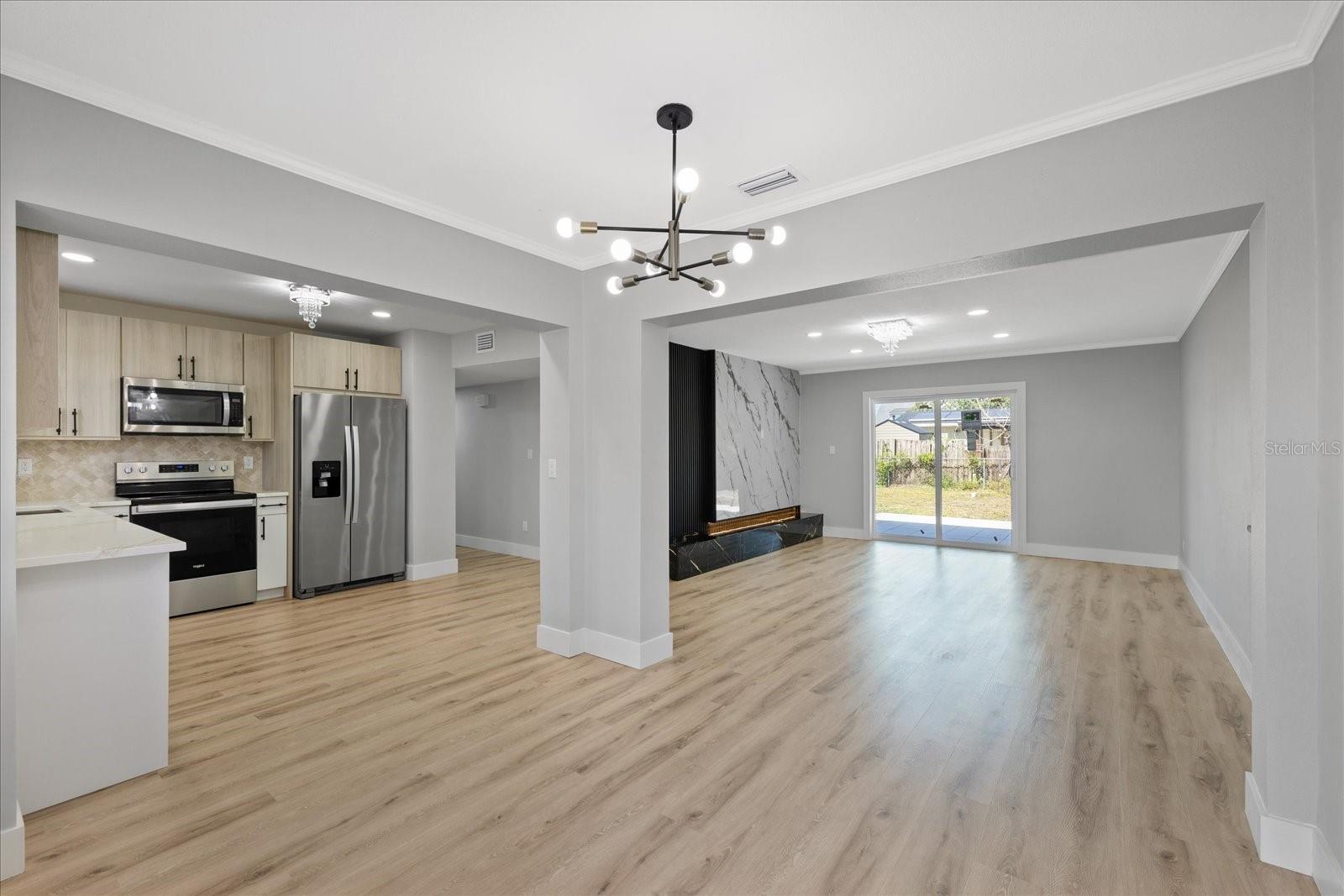 324 Country Club, Oldsmar, FL 34677