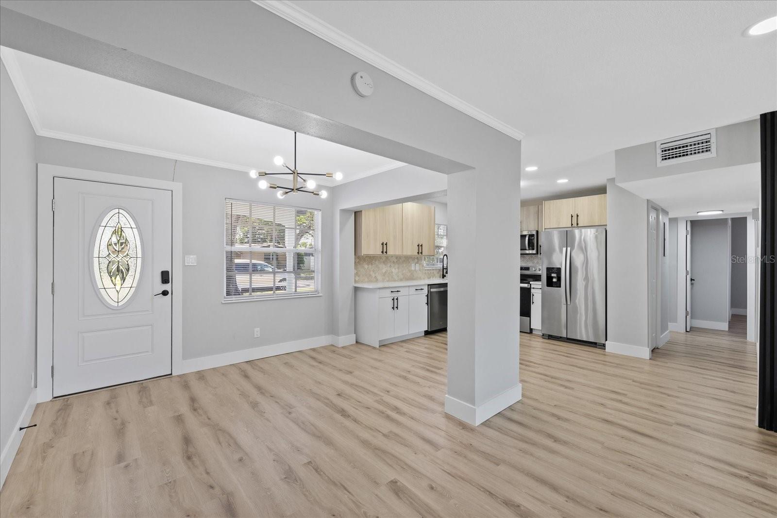 324 Country Club, Oldsmar, FL 34677