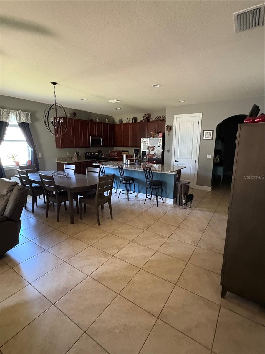 709 Calabria, Howey In the Hills, FL 34737