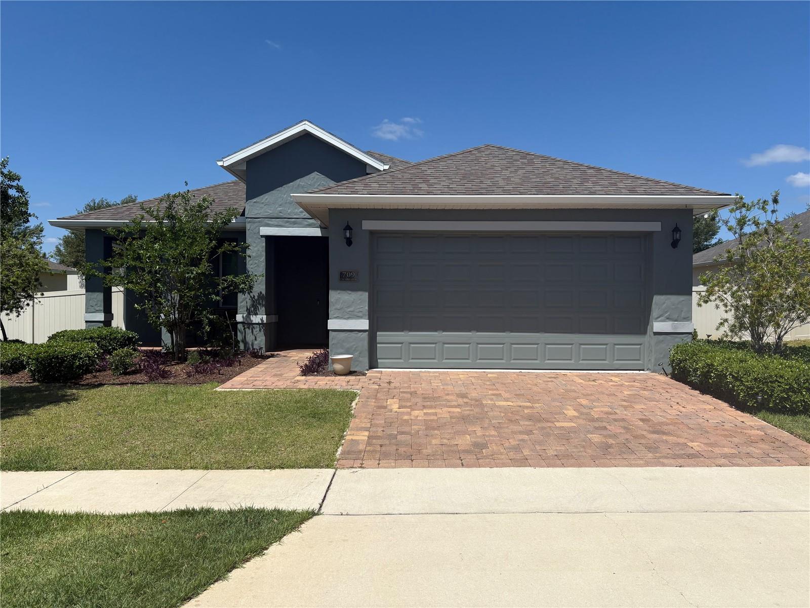 709 Calabria, Howey In the Hills, FL 34737