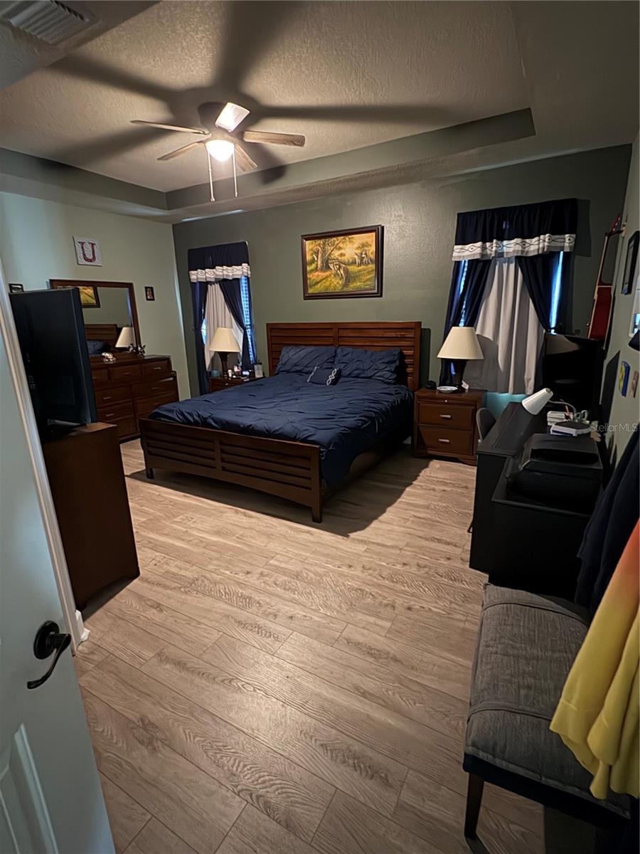 709 Calabria, Howey In the Hills, FL 34737
