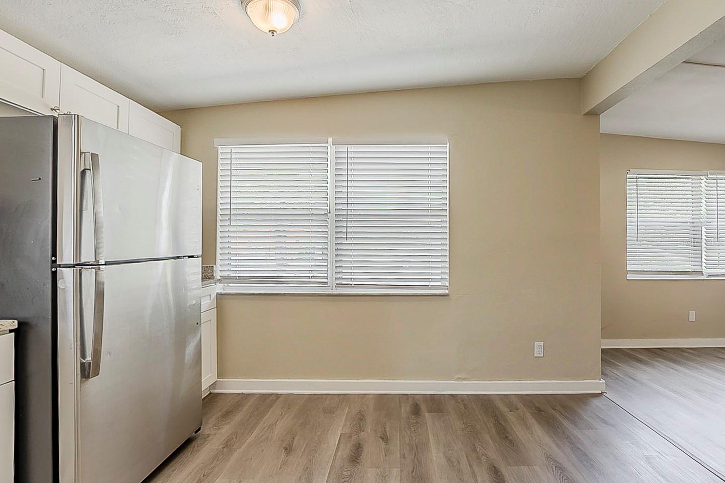 4010 Emerson, St Petersburg, FL 33711