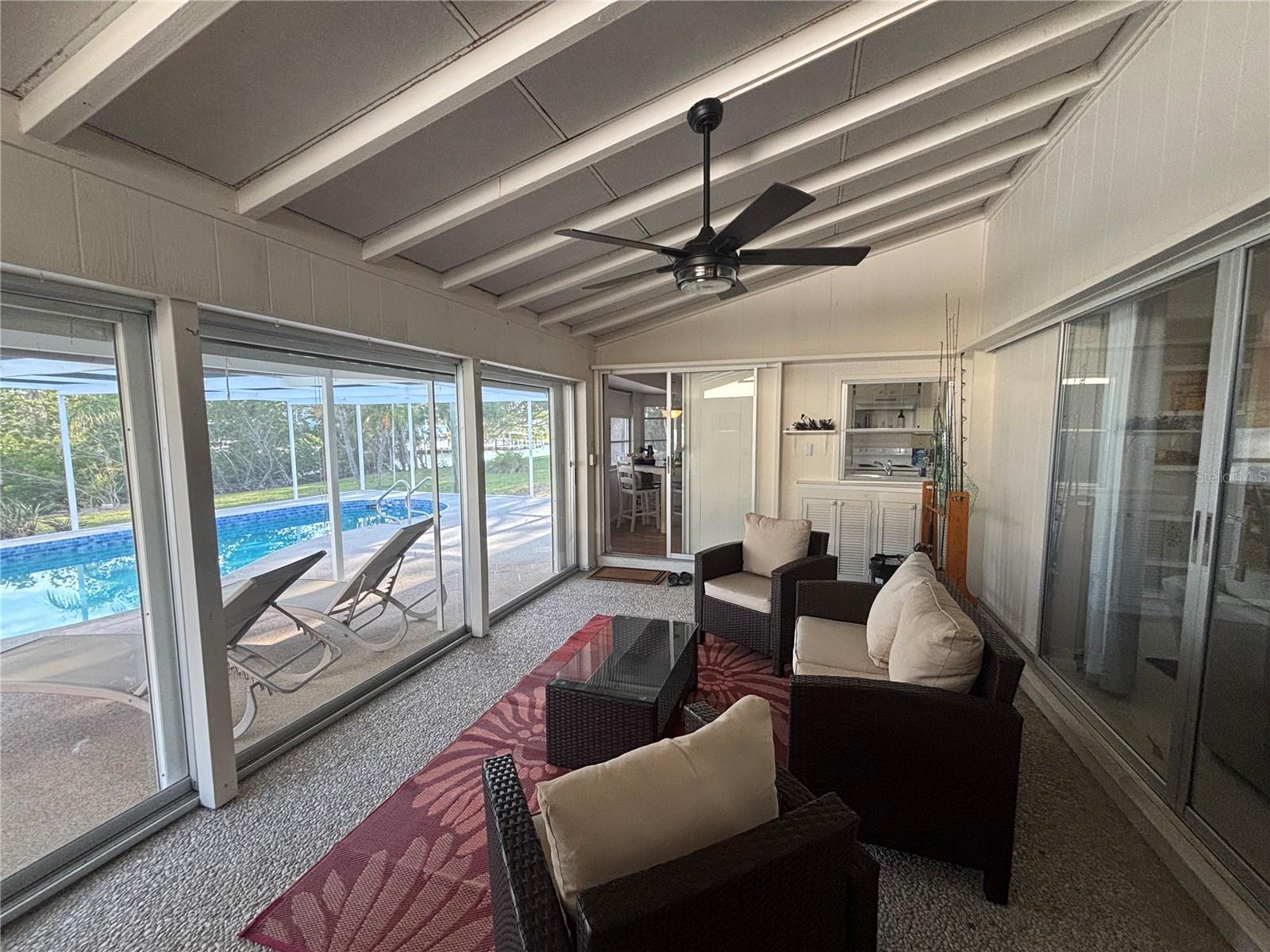 4411 Dolphin, Palmetto, FL 34221